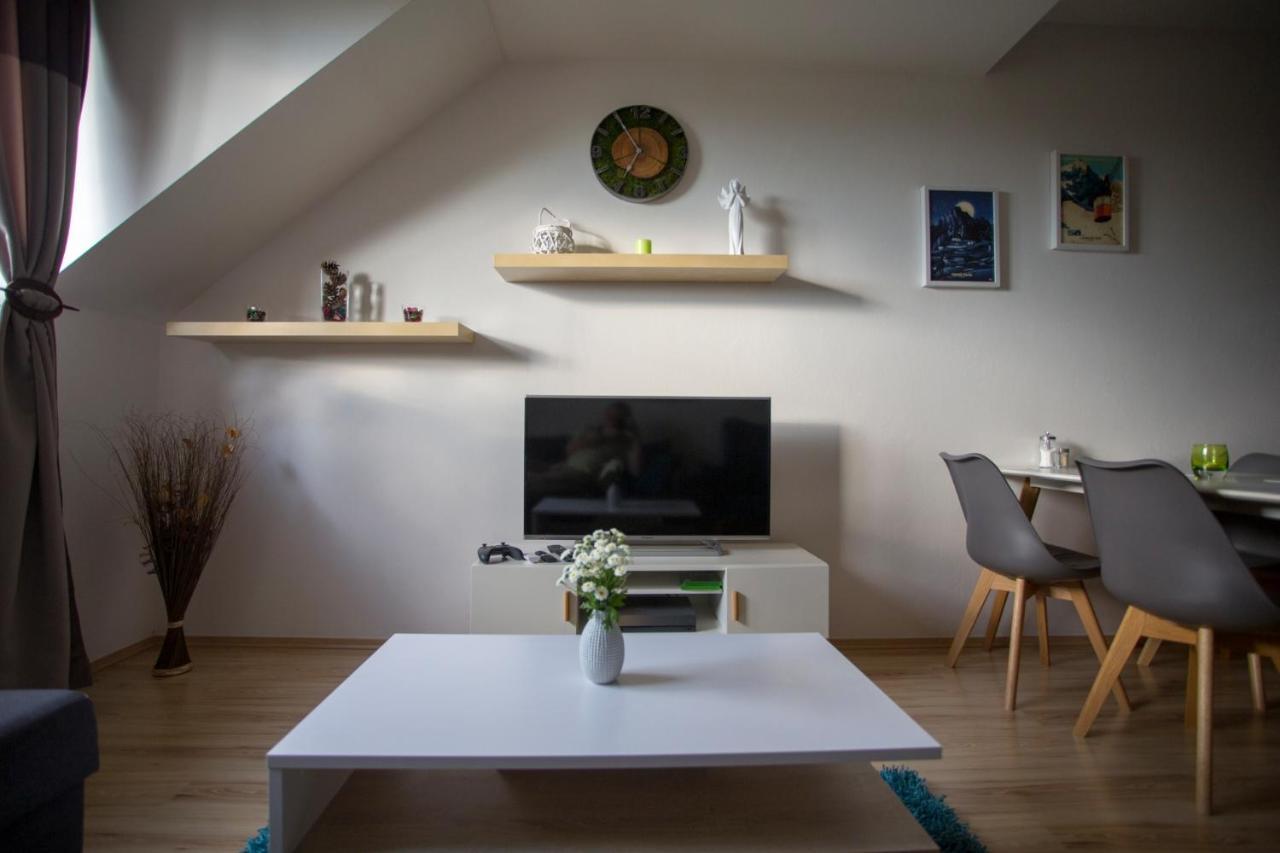 Apartman Angel Vel'ka Lomnica Eksteriør bilde