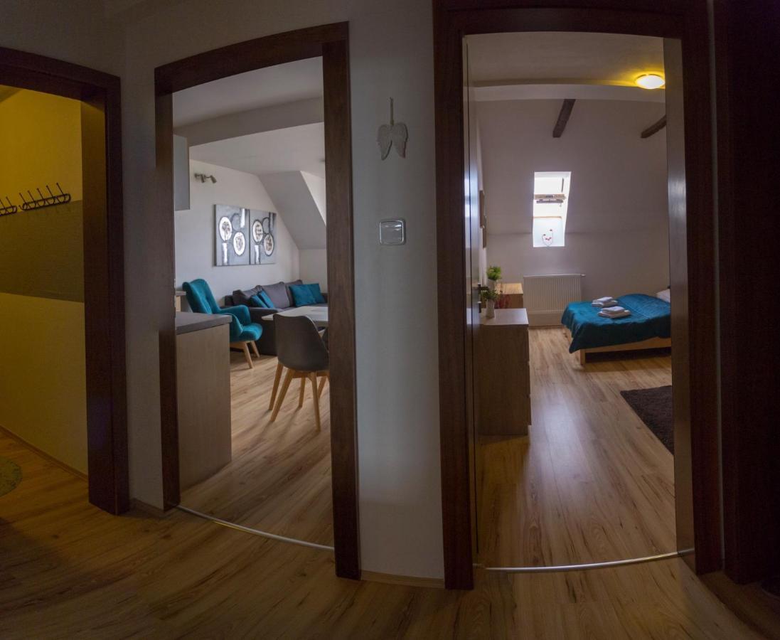 Apartman Angel Vel'ka Lomnica Eksteriør bilde